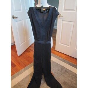 ANN TAYLOR NAVY LIGHT WEIGHT JUMPSUIT WITH SATIN LIKE TRIM SIZE 0